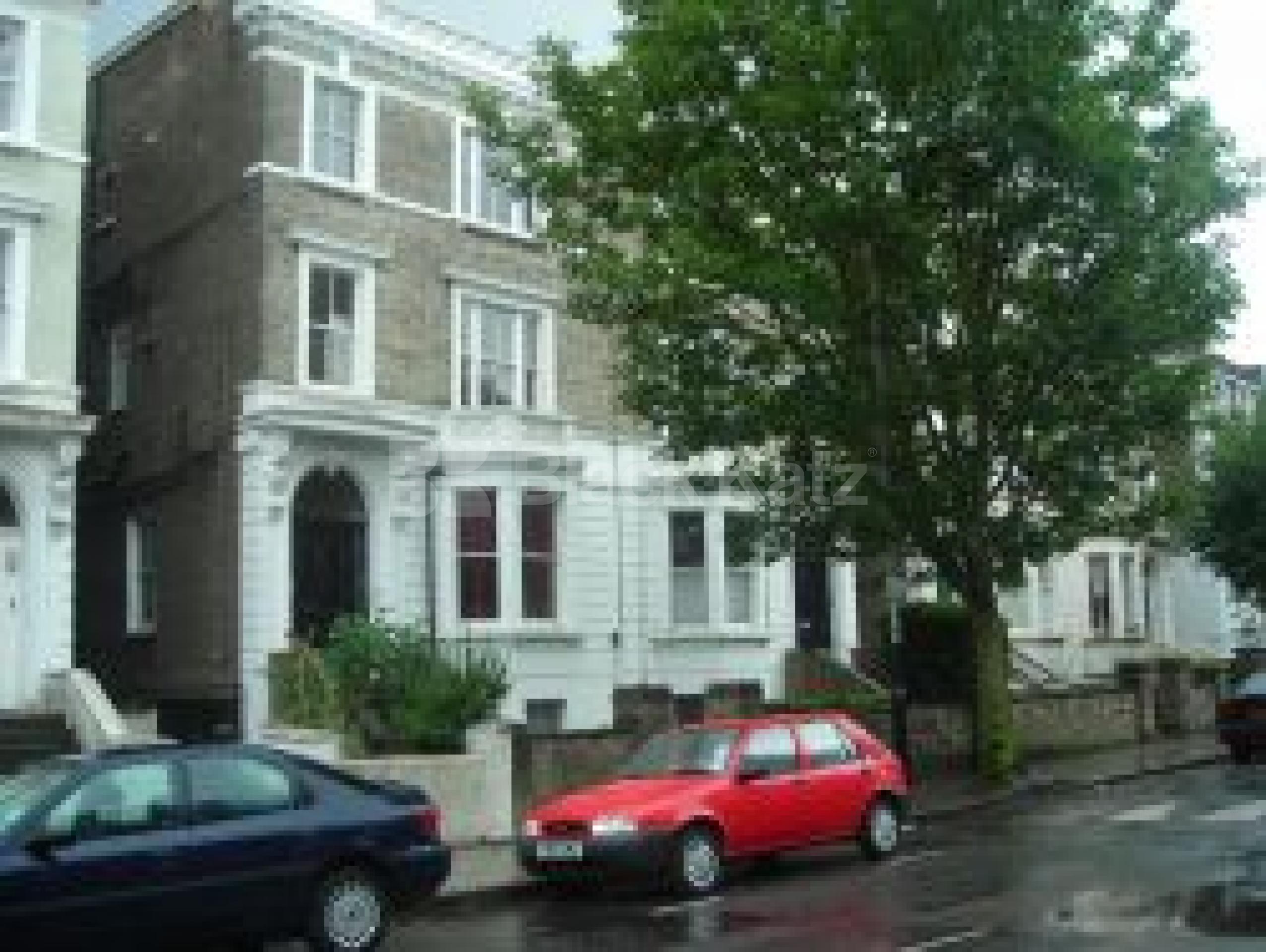 			2 Bedroom, 1 bath, 1 reception Flat			 Hilldrop Road, TUFNELL PARK N7 N7